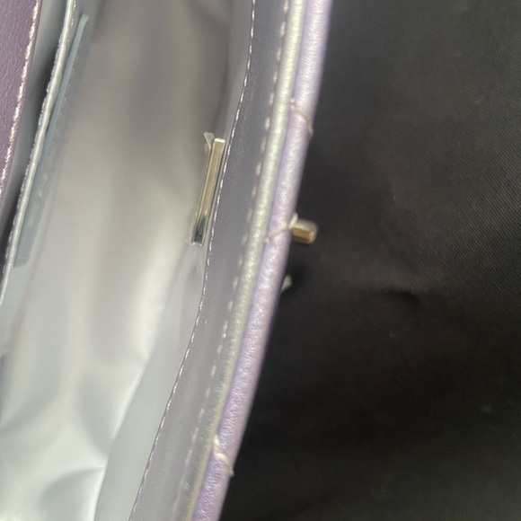 🔥🔥Chanel Iridescent Metallic Clutch - Picture 14 of 15